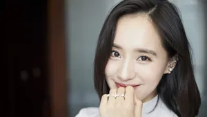 美女王智图片_10