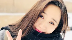 美女王智图片_13