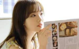 气质长发美女写真图片壁纸_6