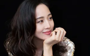 张钧甯黑底性感图片壁纸_5