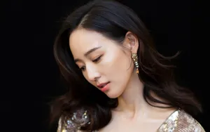 张钧甯黑底性感图片壁纸_7