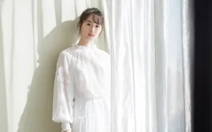 袁冰妍白纱裙写真图片壁纸_7