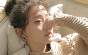 清纯娇嫩美女图片壁纸_4