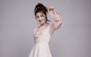 美女王鹤润可爱图片_6