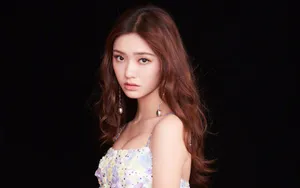 美女明星林允头像图片壁纸_3