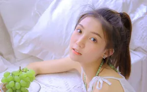 白里透红的性感学妹图片_8