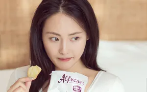 张嘉倪甜美头像图片_6