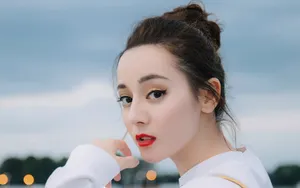 迷人大美女迪丽热巴图片壁纸_7