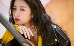 美女周雨彤图片_7