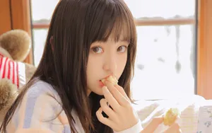甜美大眼萌妹美女图片_2