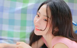粉色美女私房照图片壁纸_2