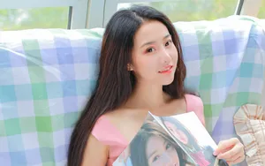 粉色美女私房照图片壁纸_3
