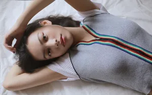 性感气质美女图片壁纸_4