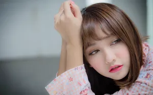 清纯水嫩美女图片壁纸_5