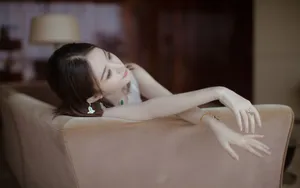 赵丽颖时尚写真桌面壁纸_3
