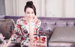 妩媚女人迪丽热巴图片_2