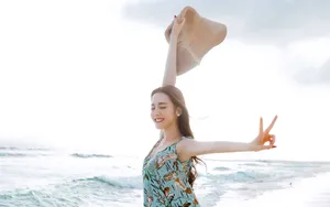妩媚女人迪丽热巴图片_9