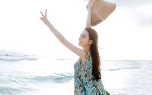 妩媚女人迪丽热巴图片_10