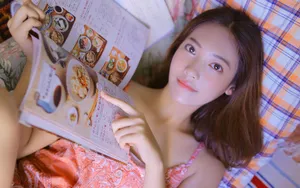 高清粉色性感美女写真图片_5