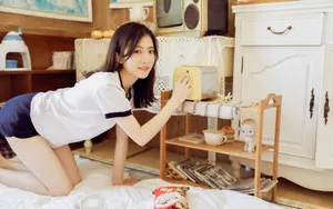 好看的氧气美女图片壁纸