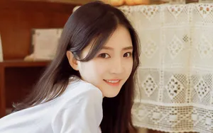 好看的氧气美女图片壁纸_3