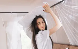 迪丽热巴居家写真图片壁纸_6