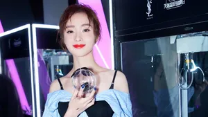 美女胡冰卿图片_12