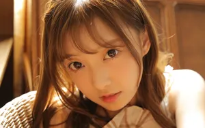 大眼平胸女孩图片_4