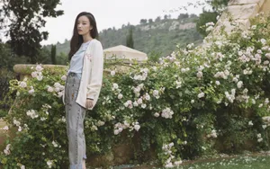 倪妮性感户外摄影写真图片_5