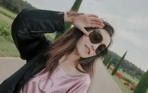 倪妮性感户外摄影写真图片_8
