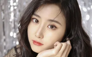 妩媚美女风情万种图片_3