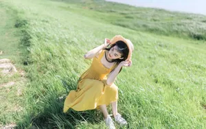 清纯美少女野外图片_2