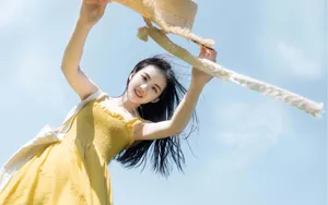 清纯美少女野外图片_3