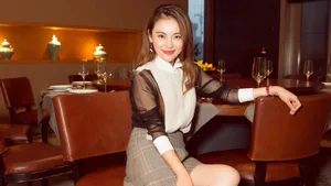 秦岚美丽动人图片壁纸_2