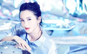 张芷溪图片壁纸