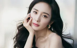 杨幂性感肉色裙图片_7