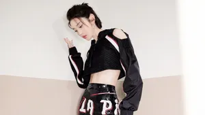 美女明星唐艺昕壁纸_14