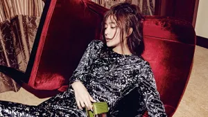 美女秦岚时尚写真集图片_3