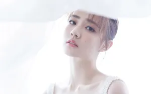 美女明星徐璐性感露肩装图片_5