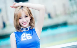 性感美女吴宣仪图片壁纸_4