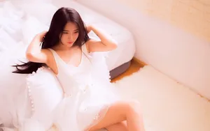 高冷性感美女写真图片_4