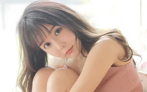 吊带美女清凉诱人图片_4