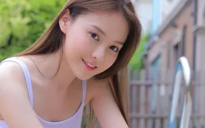 甜美性感泳衣美女图片_4