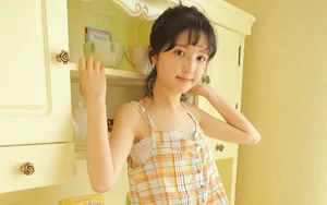 日本黄色格调未成年少女图片_15