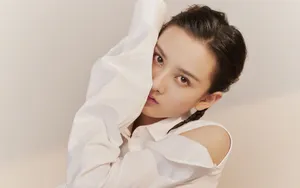 宋祖儿芭莎广告图片_7