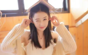 水嫩性感美女图片壁纸_4