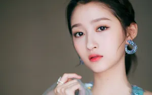 关晓彤性感露背图片壁纸_3
