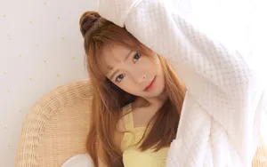 好看的养眼美女写真图片壁纸_4