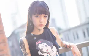 火辣纹身女孩美女图片壁纸_6