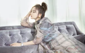 古力娜扎甜美桌面壁纸_5